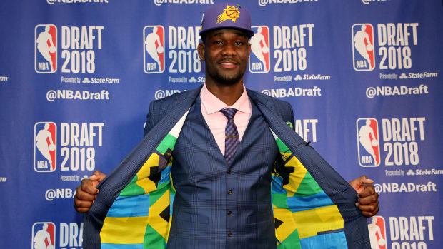 deandre_ayton_marquee_.jpg
